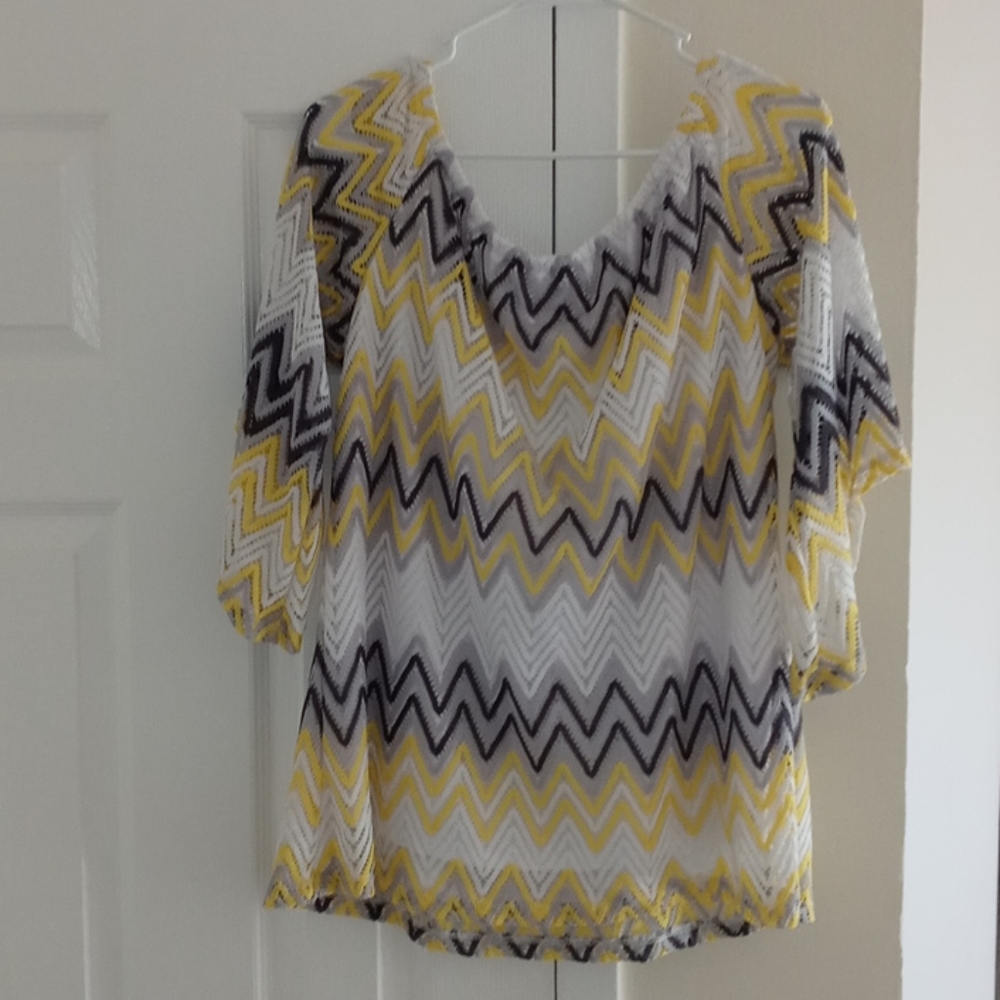 Multi Color Shirt - Picture 2 of 2